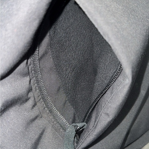 Canada Goose Womens Large Elmvale Parka in Black- Authentic - Picture 13 of 16